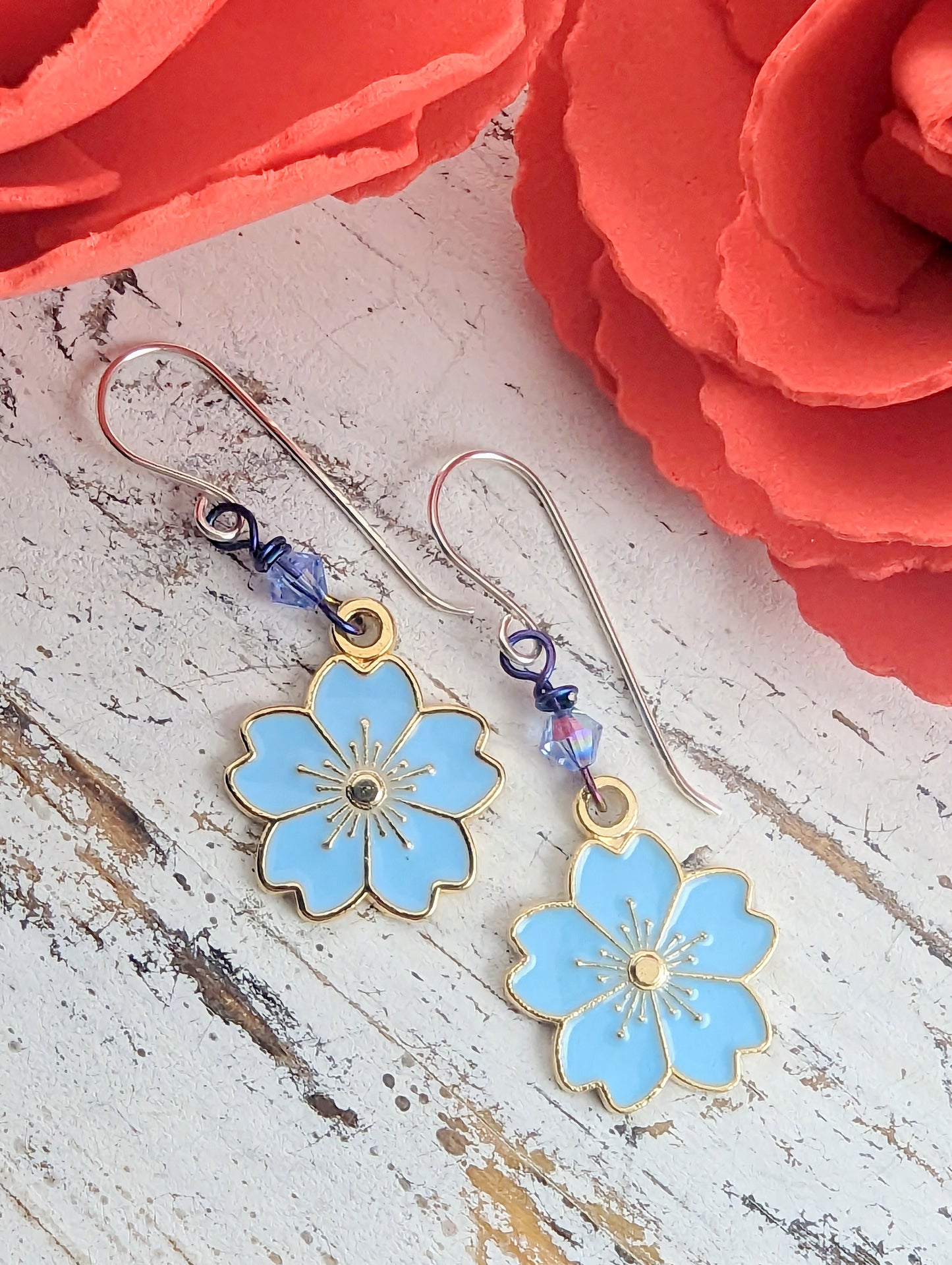 Daisy flower earrings - sterling silver ear wires