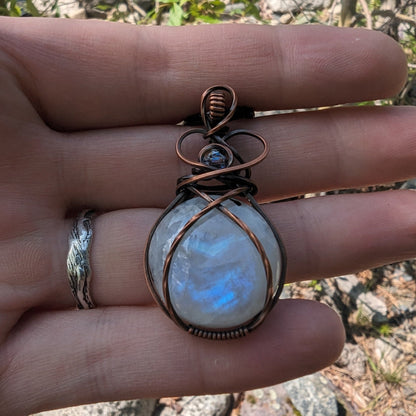 Moonstone heart pendant - wirewrapped jewelry - when calls the heart - goth jewelry - gemstone necklace - pastel goth jewelry