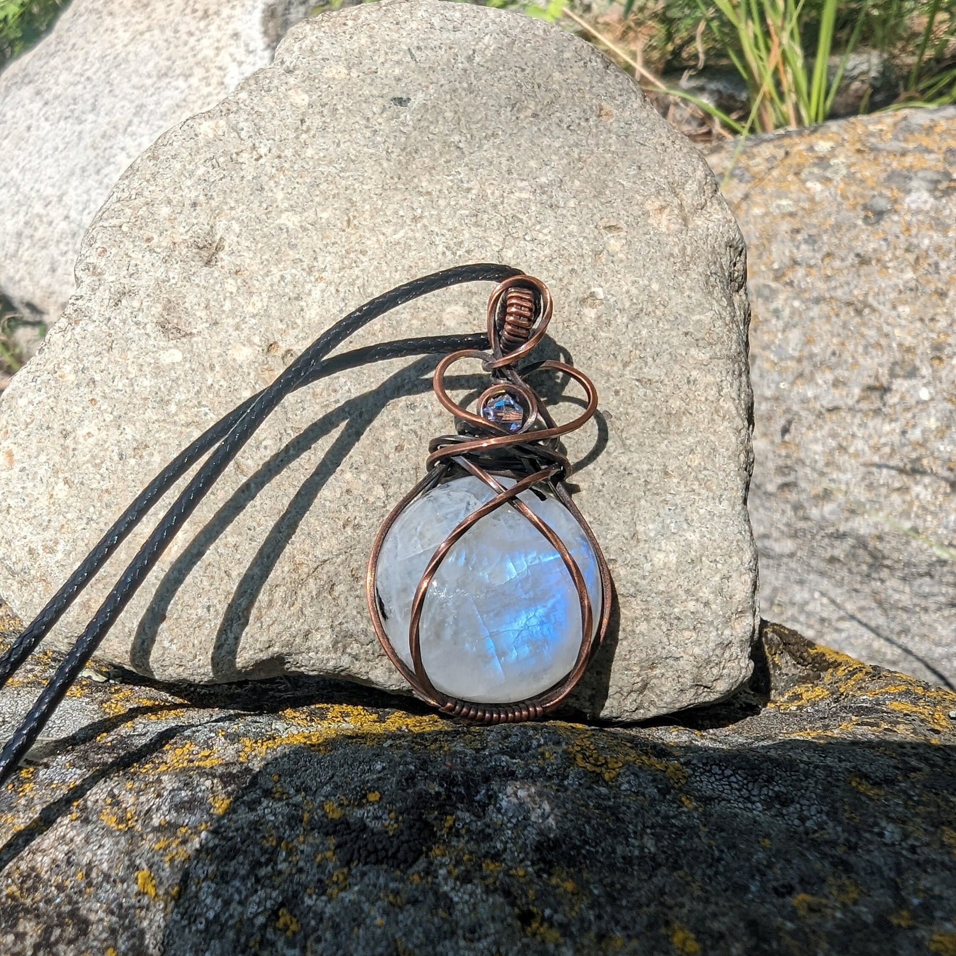 Moonstone heart pendant - wirewrapped jewelry - when calls the heart - goth jewelry - gemstone necklace - pastel goth jewelry