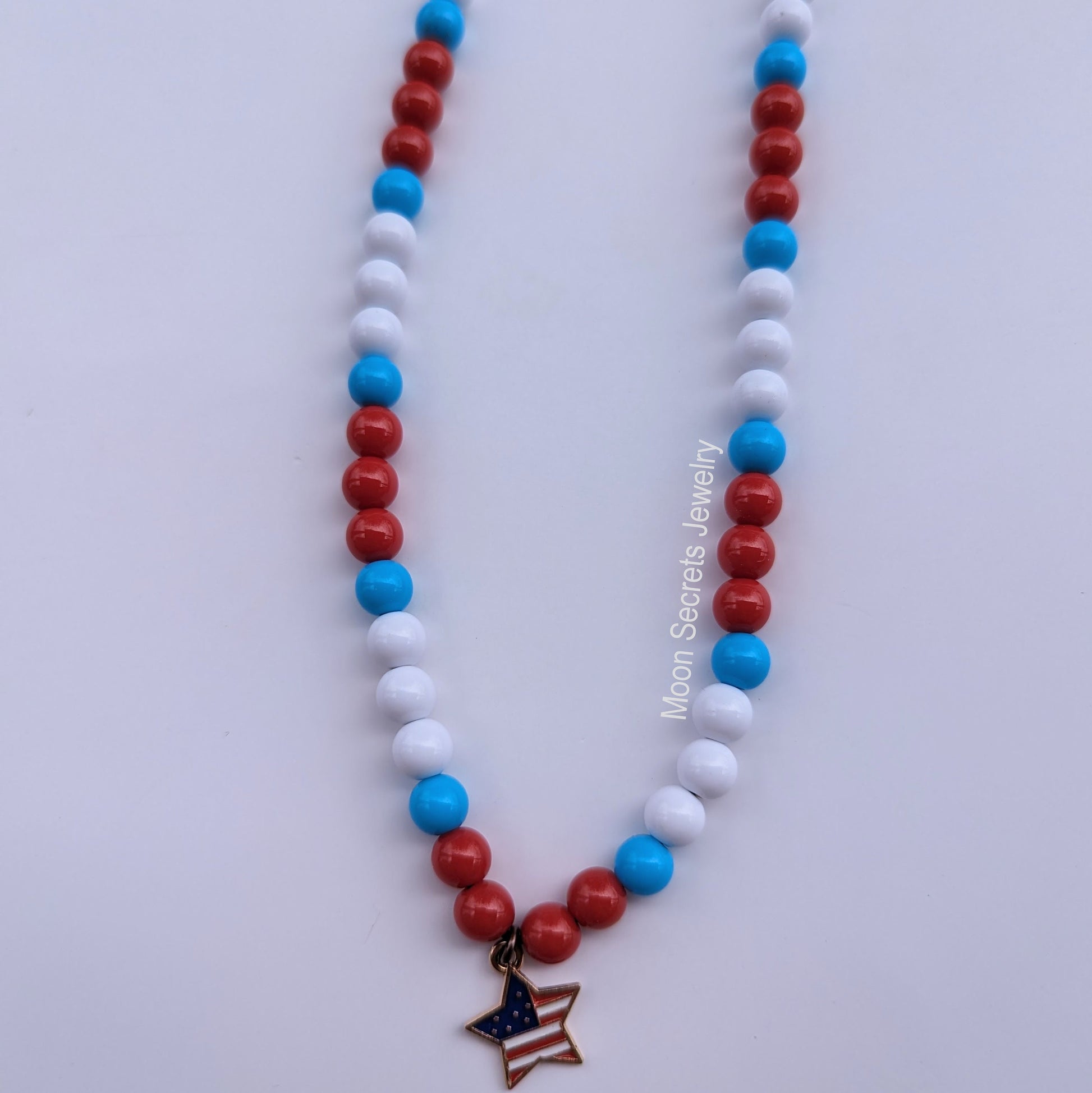 Forth of July Beaded Necklaces - red white and blue - star and flag necklaces - heart red necklace - gifts for Forth of July - independence