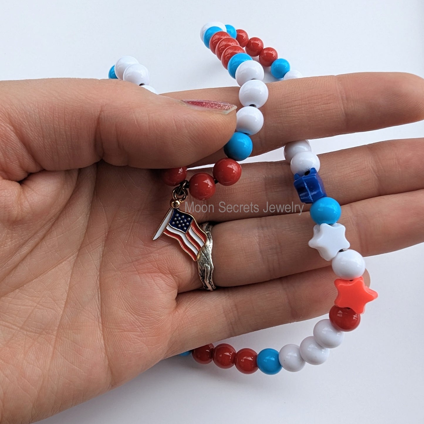 Forth of July Beaded Necklaces - red white and blue - star and flag necklaces - heart red necklace - gifts for Forth of July - independence