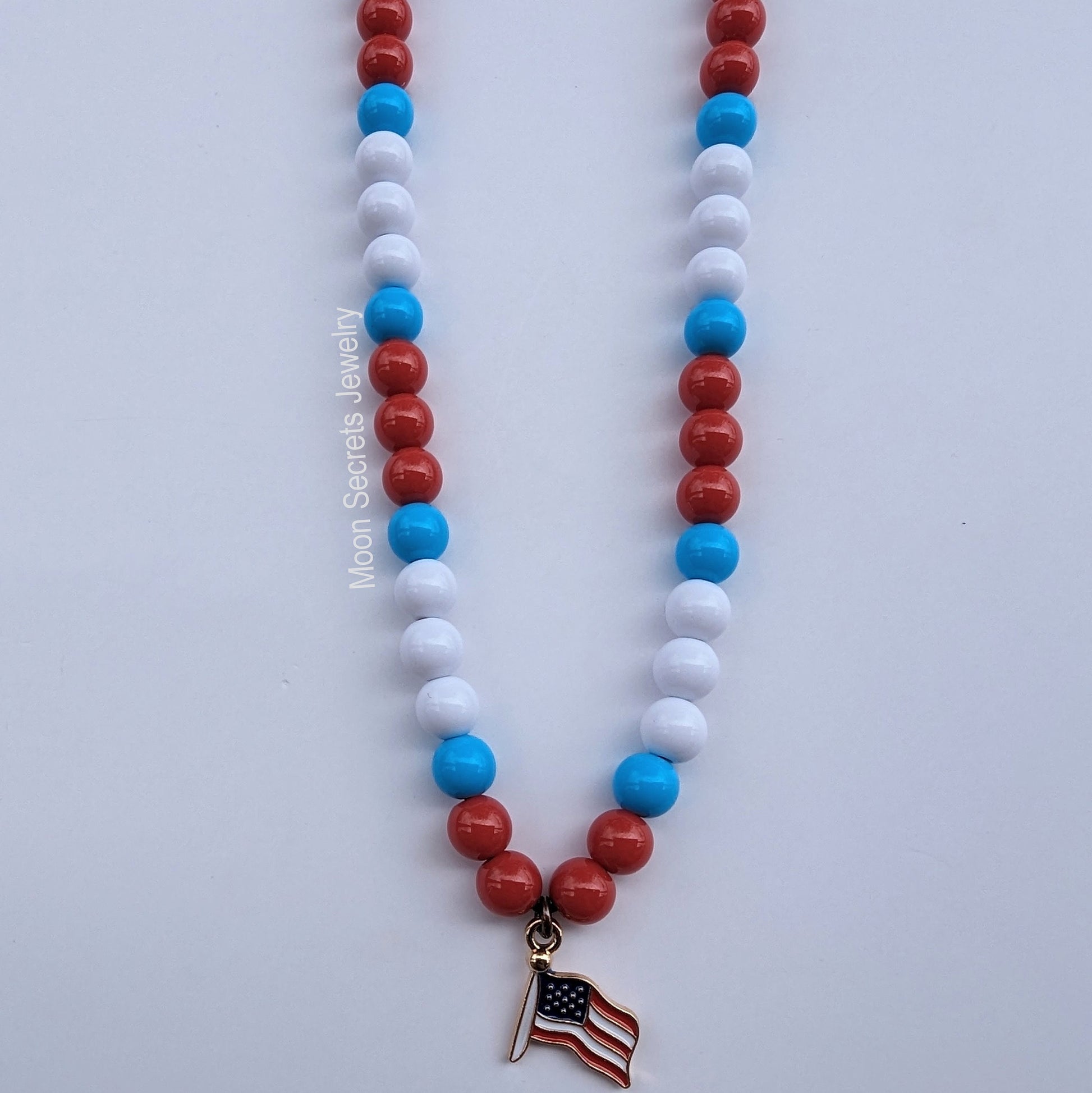 Forth of July Beaded Necklaces - red white and blue - star and flag necklaces - heart red necklace - gifts for Forth of July - independence