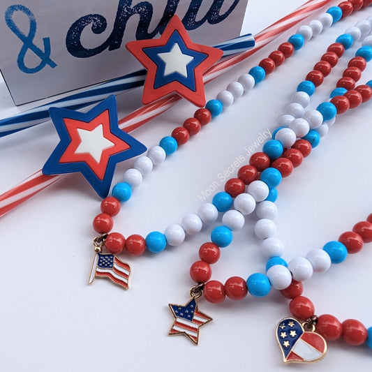 Forth of July Beaded Necklaces - red white and blue - star and flag necklaces - heart red necklace - gifts for Forth of July - independence