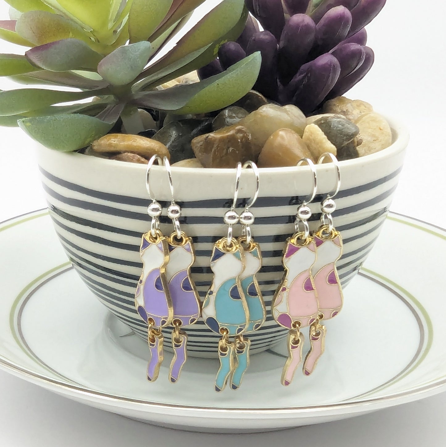 Dangling Cat Earrings