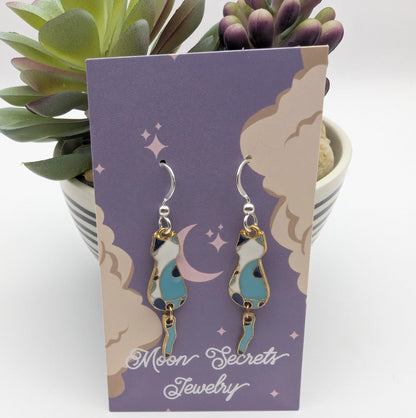 Dangling Cat Earrings