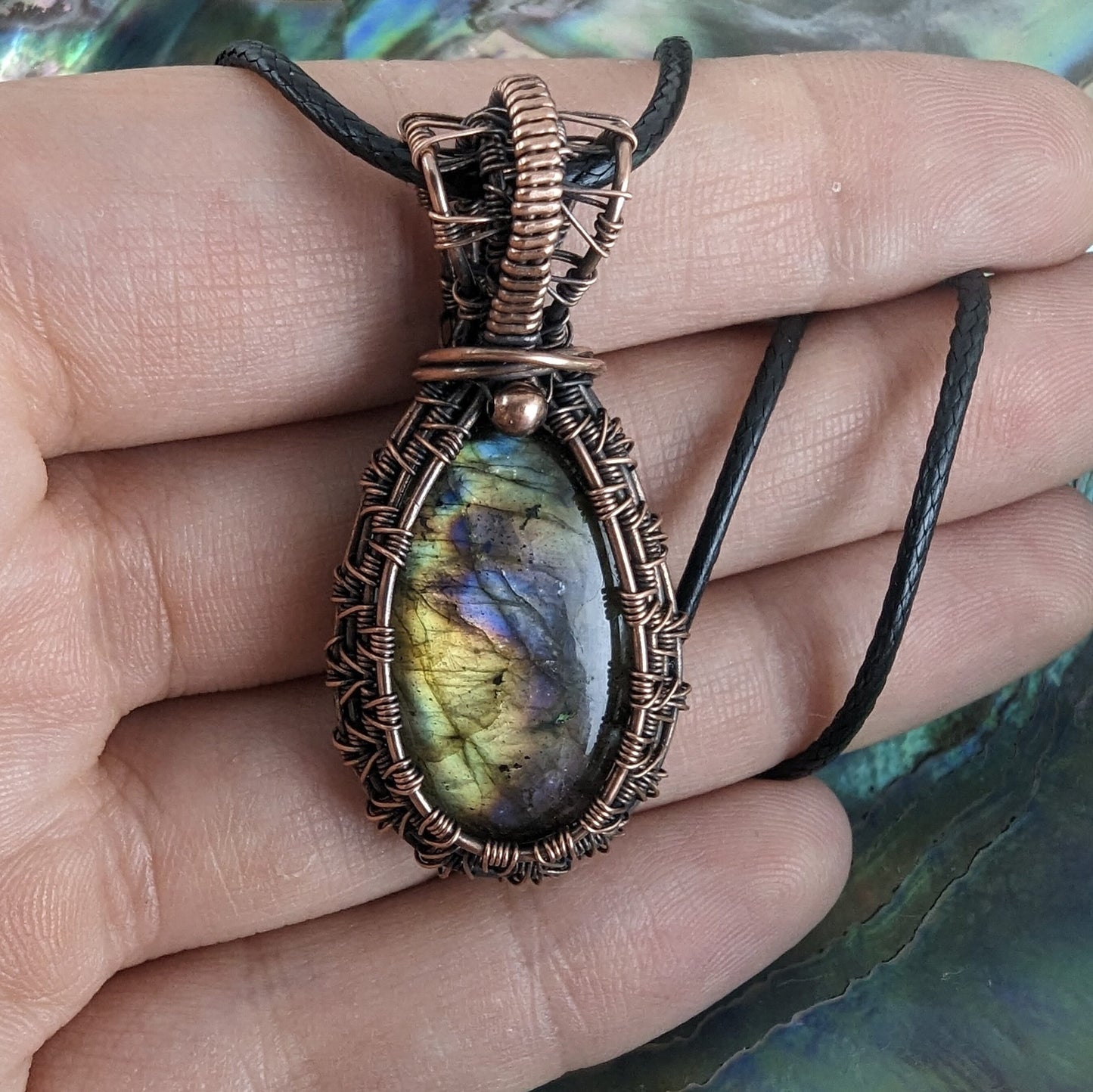 Gothic heady Labradorite pendant - copper wire wrapped